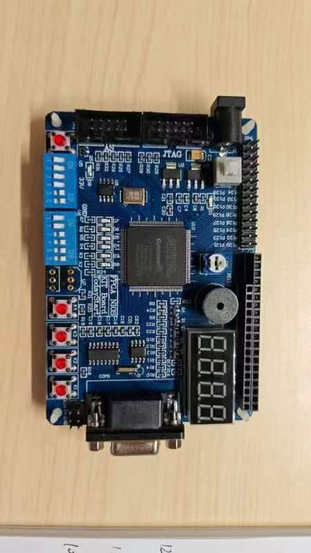 LCD1602显示器驱动为Verilog