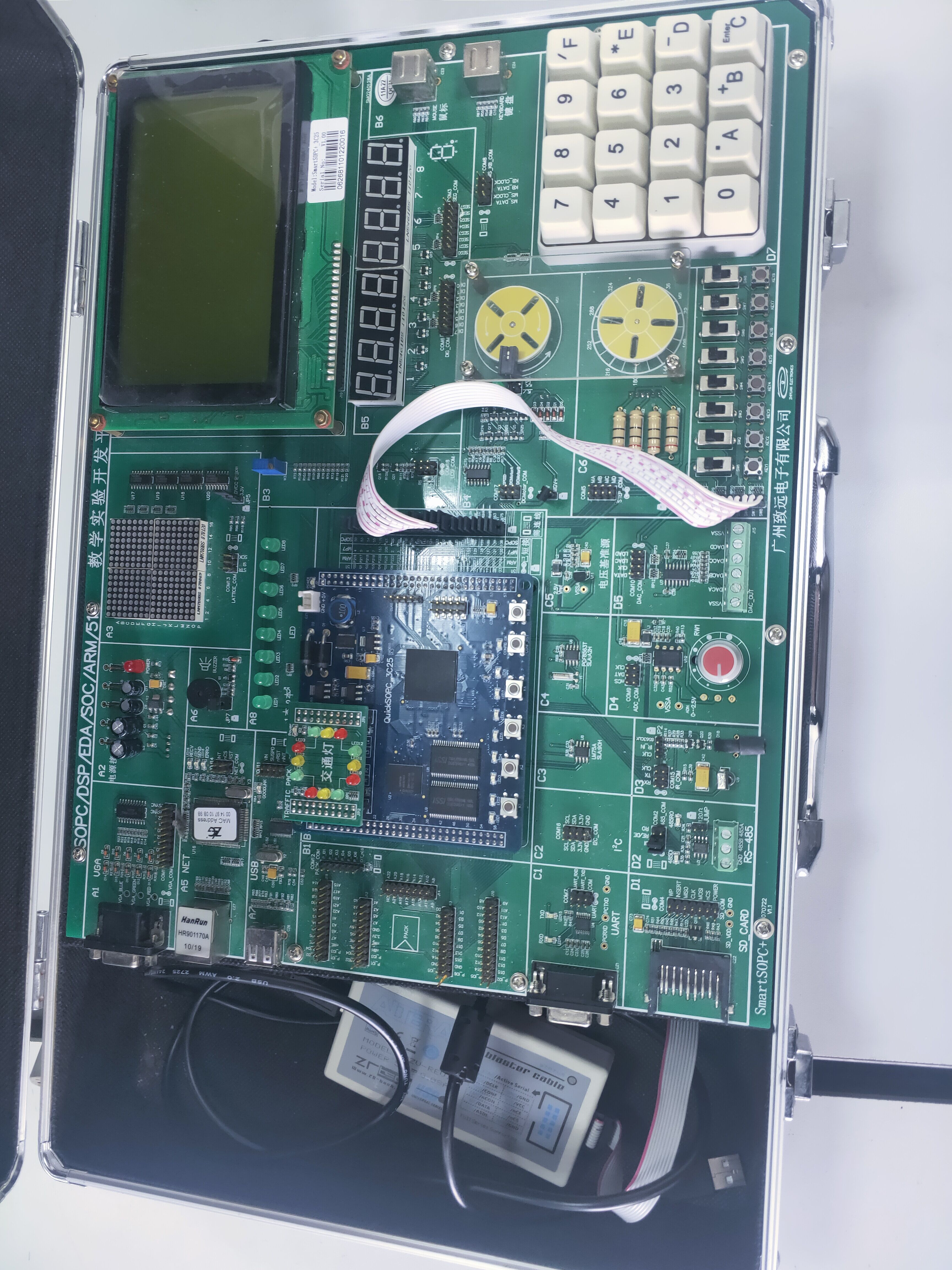 数字闹钟 FPGA 设计 VHDL Qu